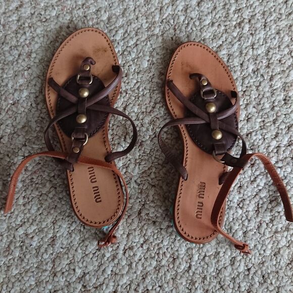 Miu Miu thong with turquoise stone embellished resin sandals size 36 - Picture 4 of 12